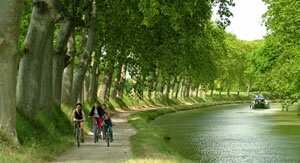 Biking along the Canal du Midi, Languedoc