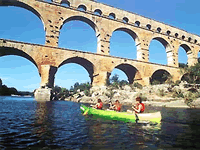 The Gardon canoeing