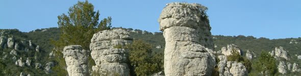 Rock climbing in Languedoc