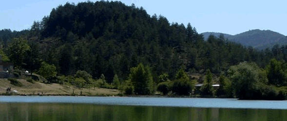 Lake Arques (Lac d'Arques)