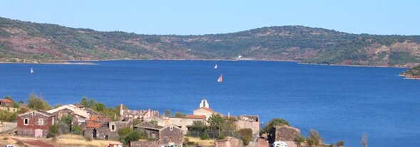 Lake Salagou - one of many beautiful lakes in Languedoc